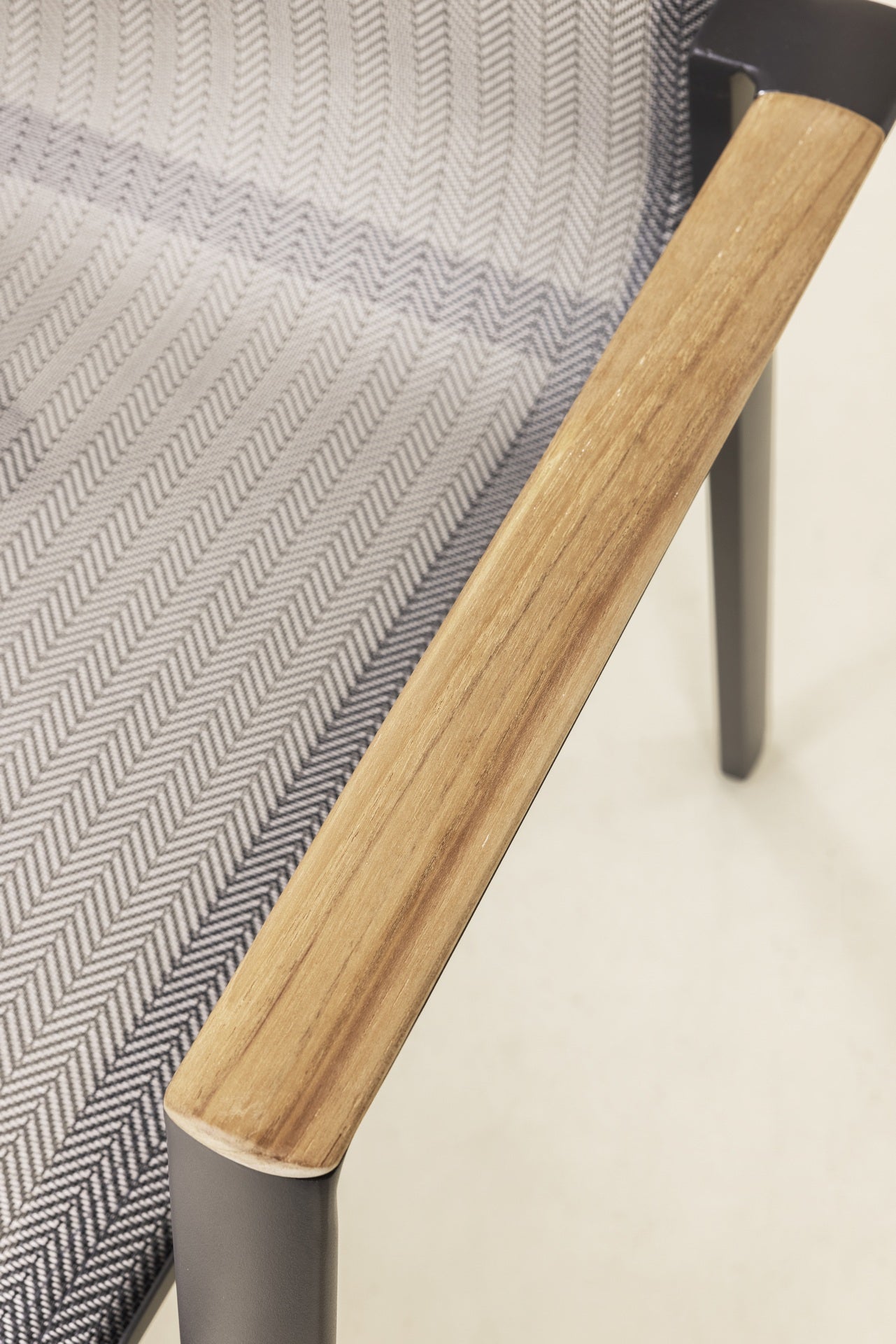 Aspen armchair anthracite
