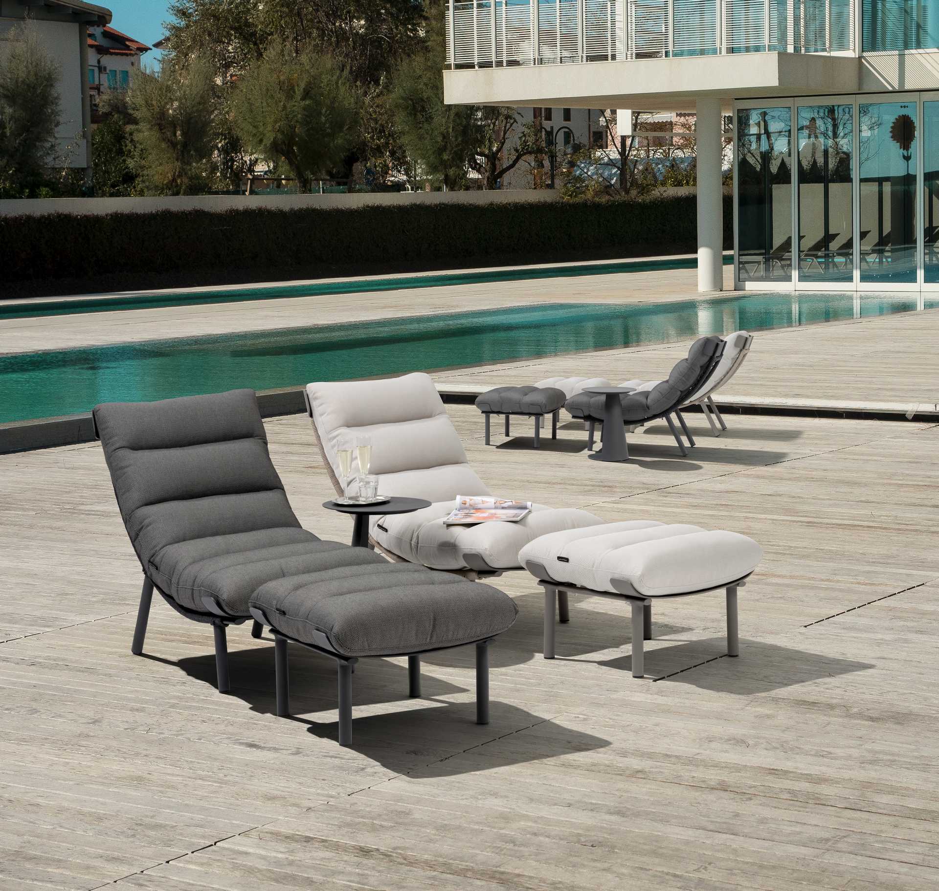 Liegenset Barbados hell