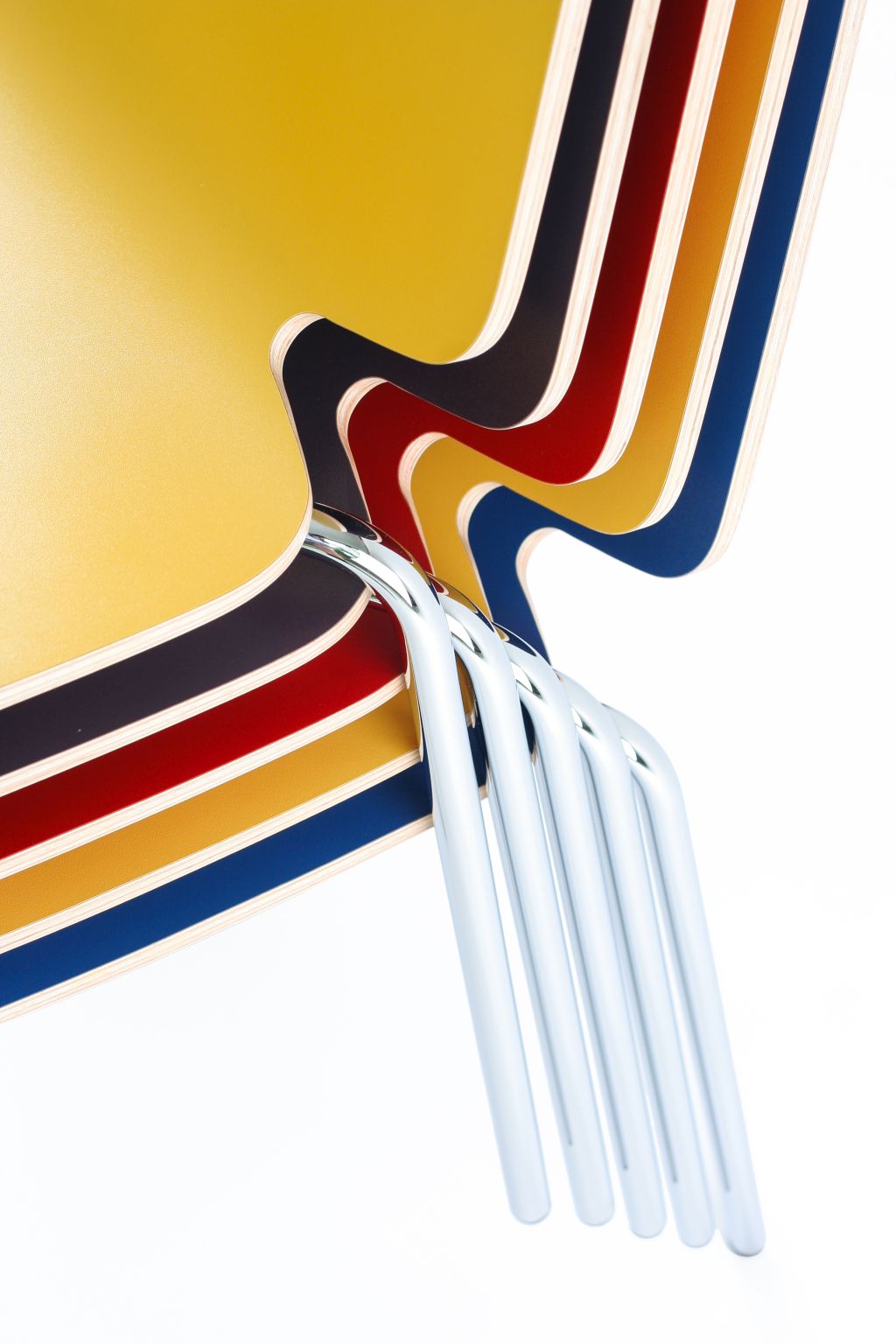 Edge chair