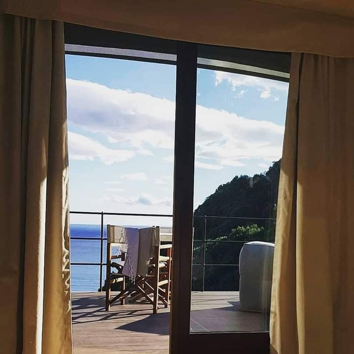 Capri director's chair