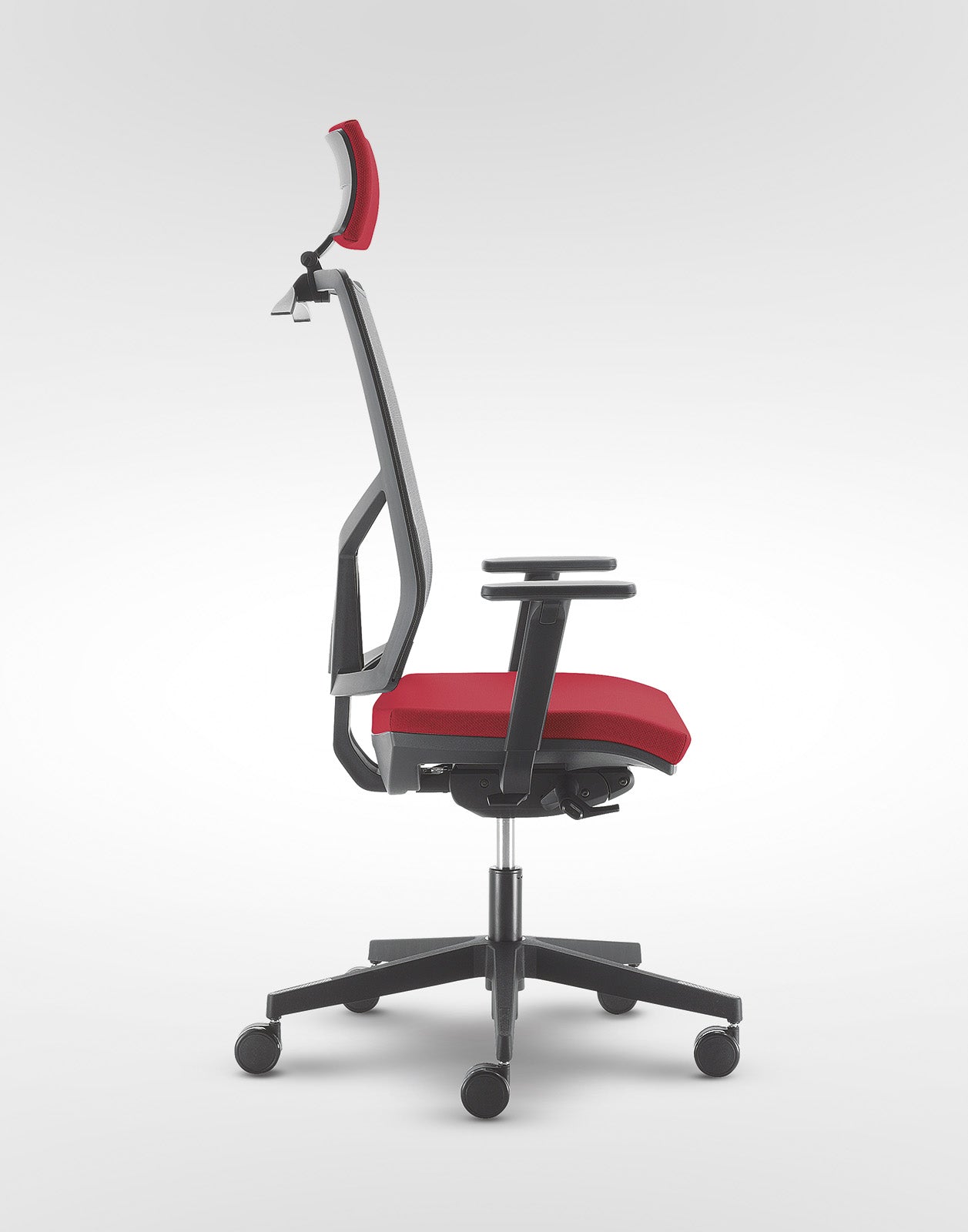 Fly-H swivel chair