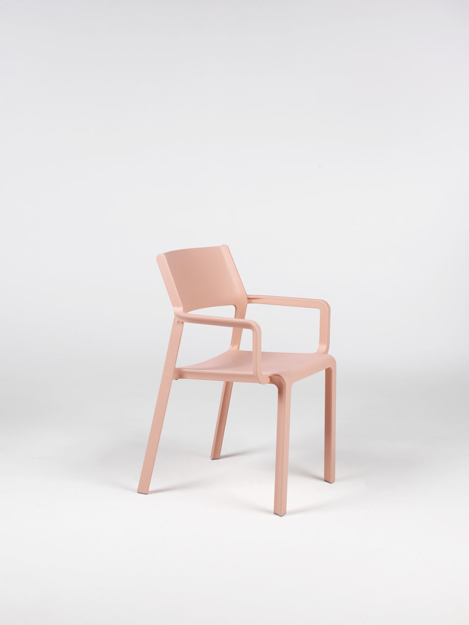 Trill armchair