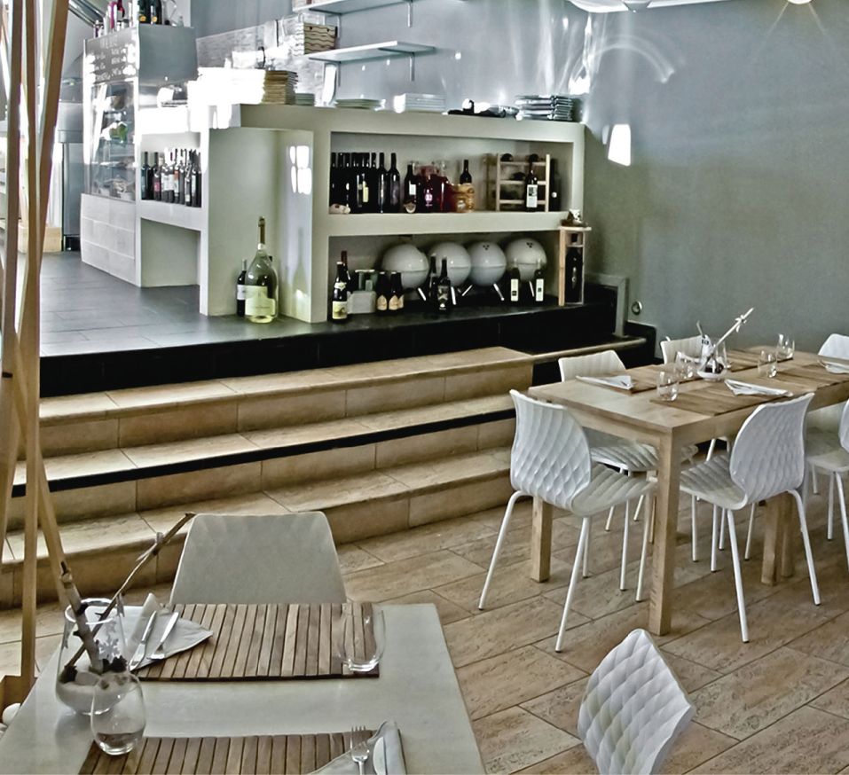 Stuhl Uni 550