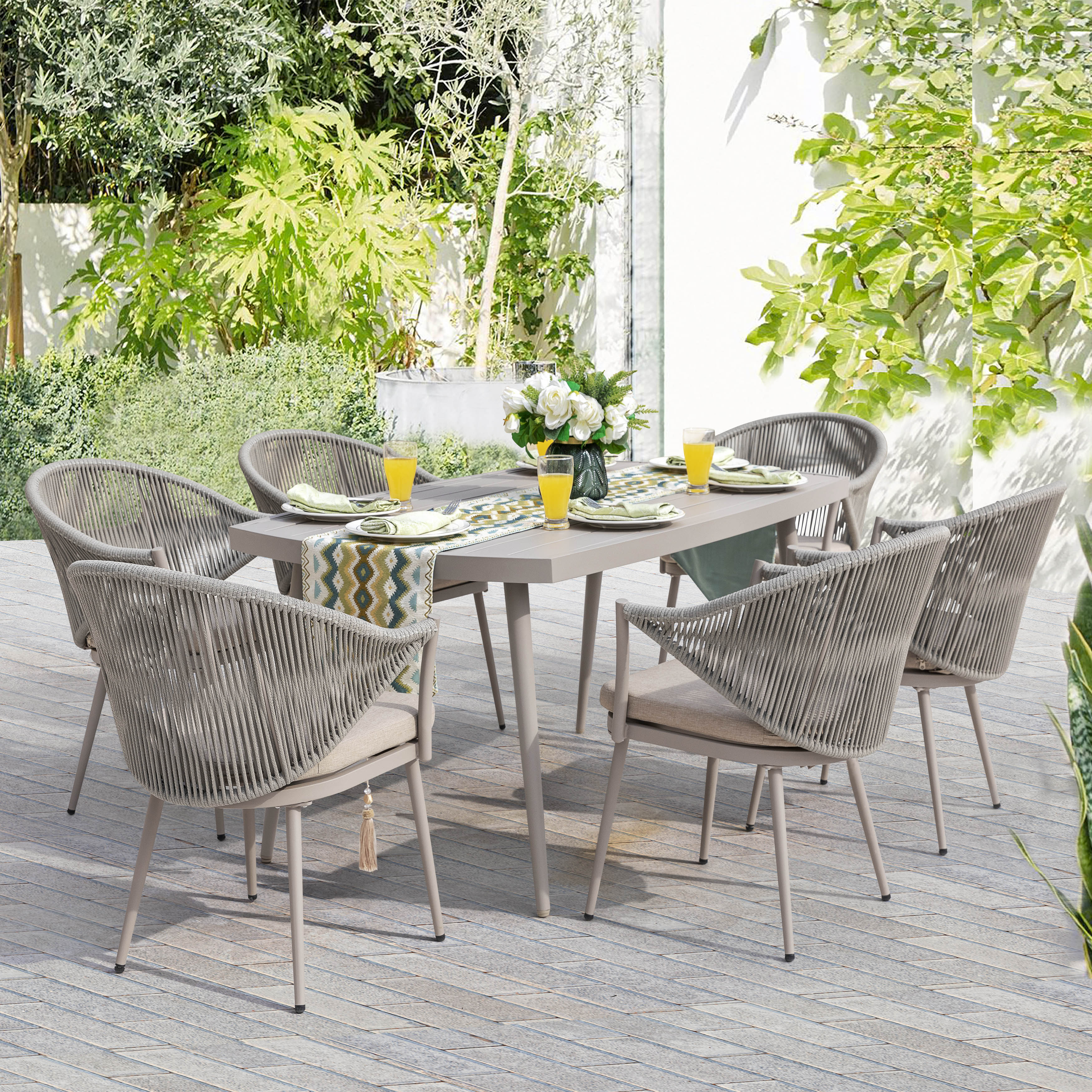 Esstischgruppe Delphi