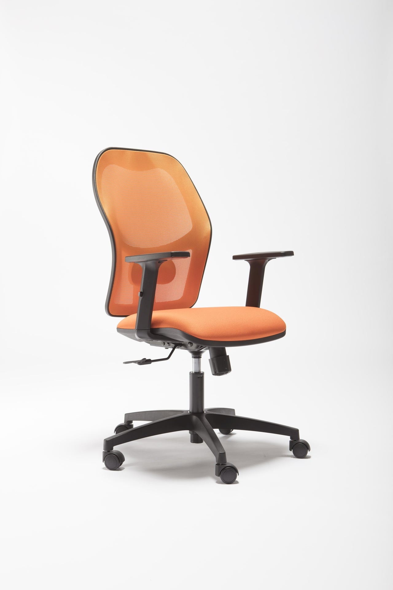 Swivel chair Q3