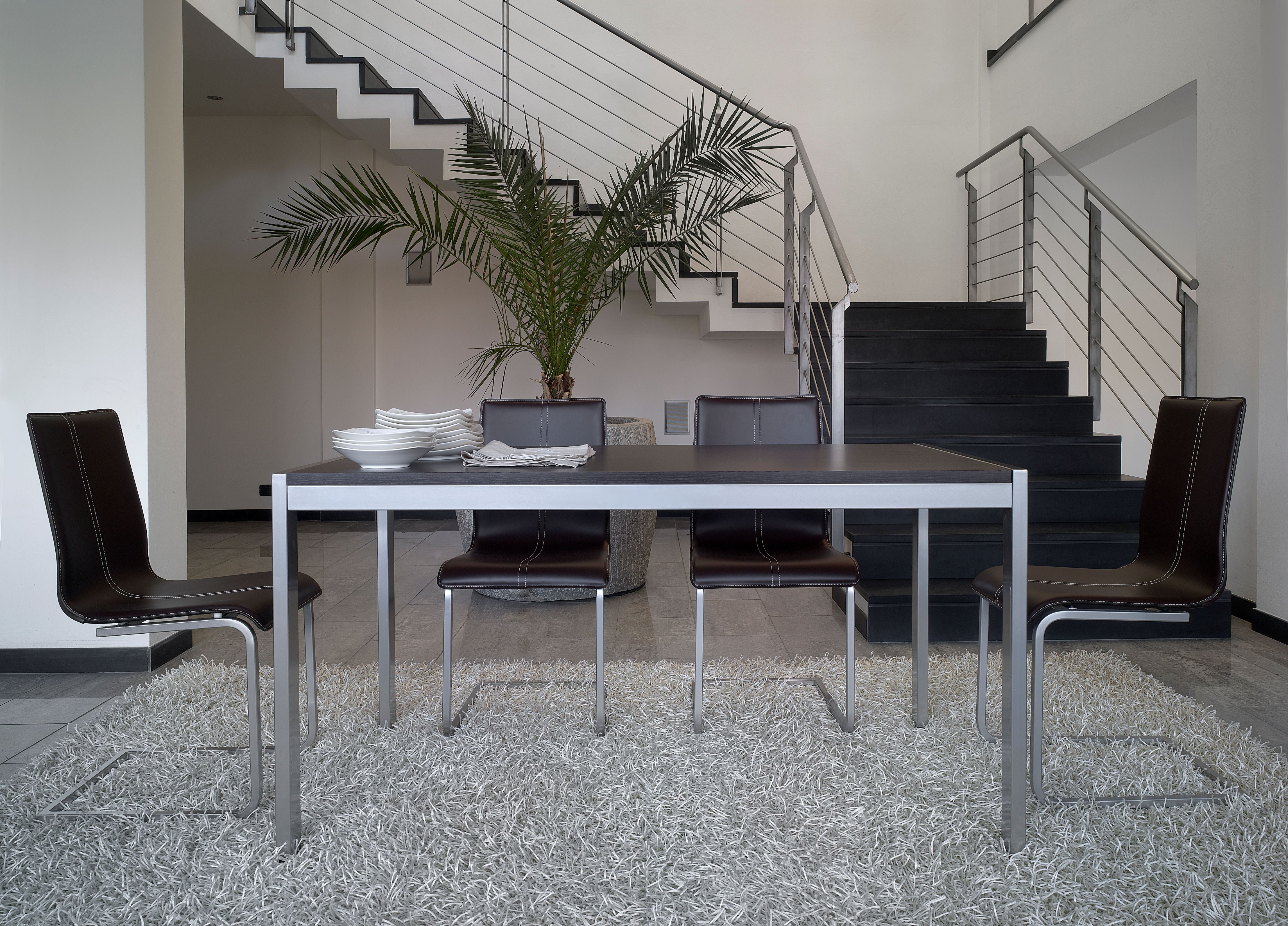 Stuhl Miro 626