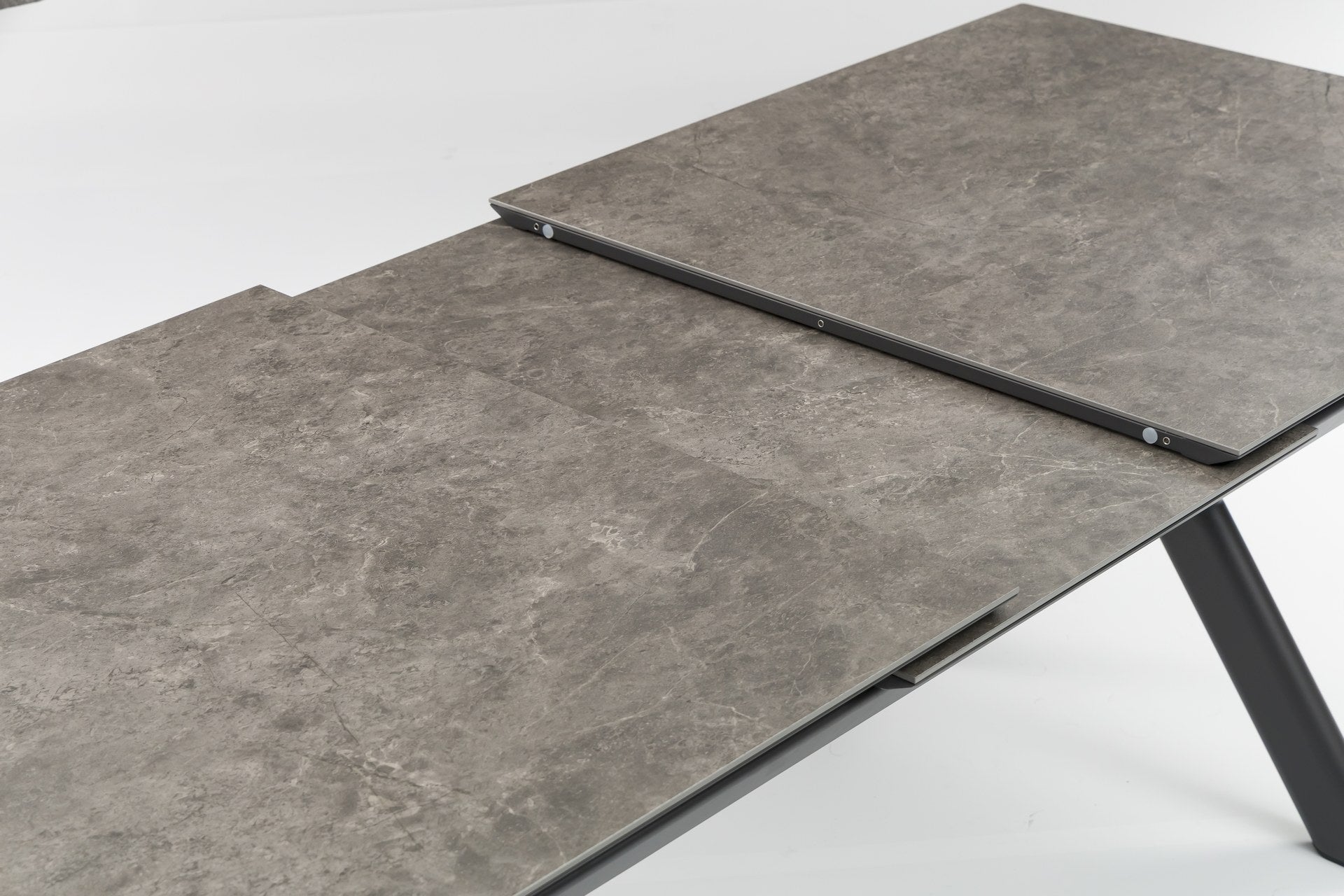 Esstischgruppe Noel dunkel