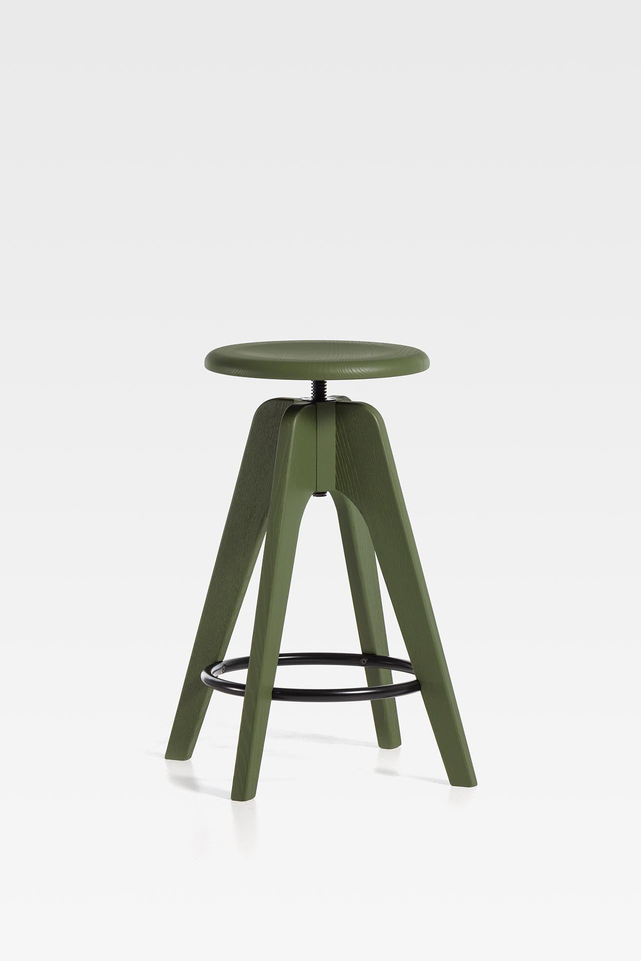 Finn bar stool