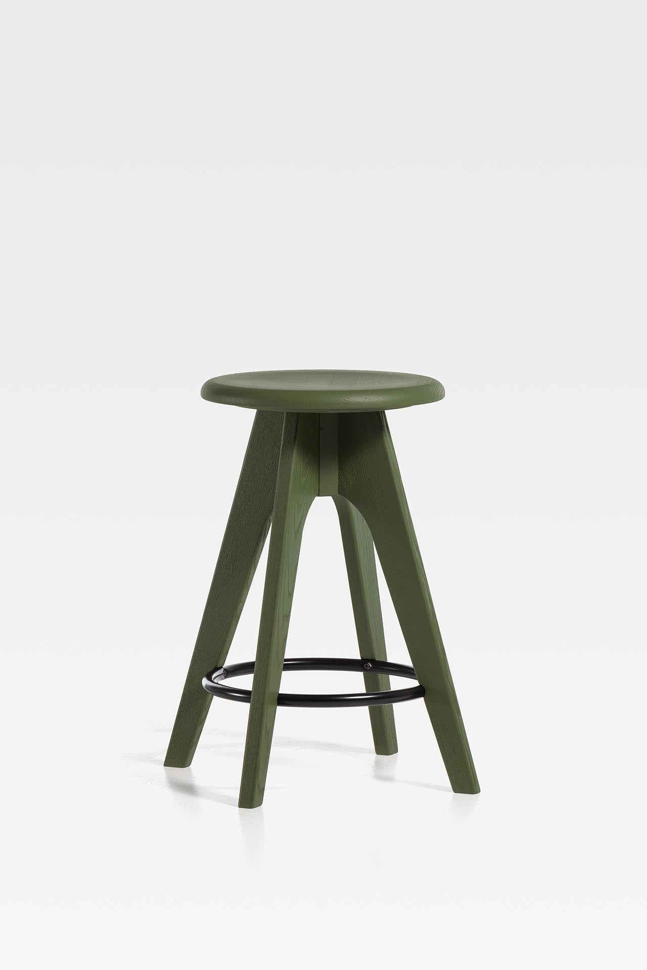 Finn bar stool