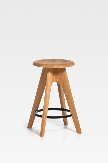 Finn bar stool