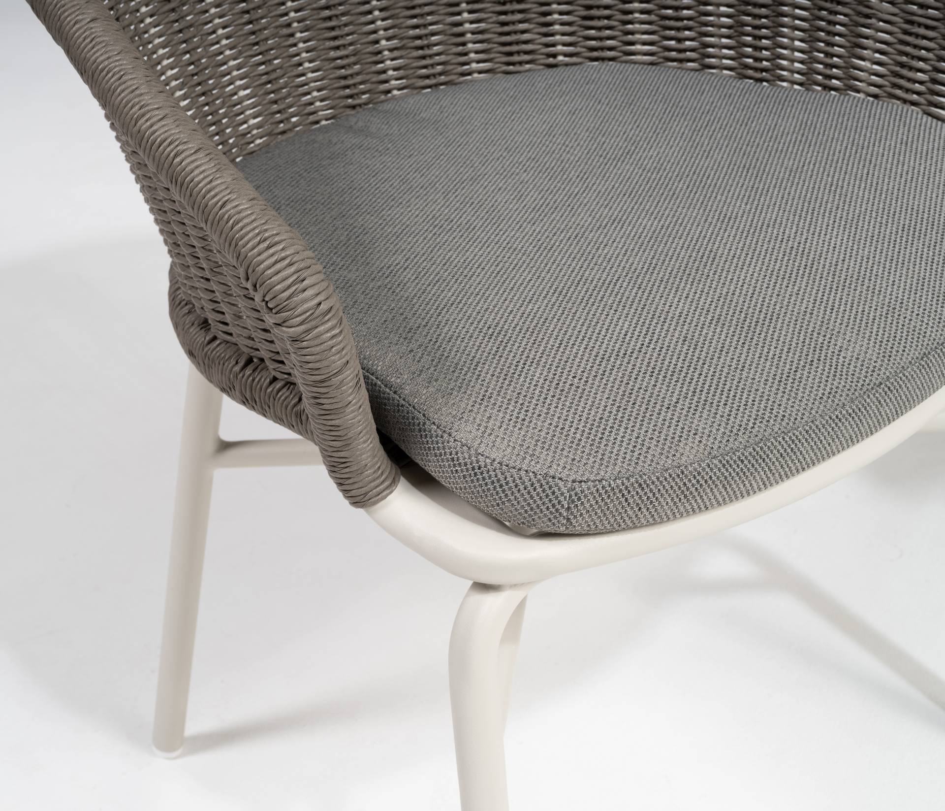 Armstuhl Venice taupe