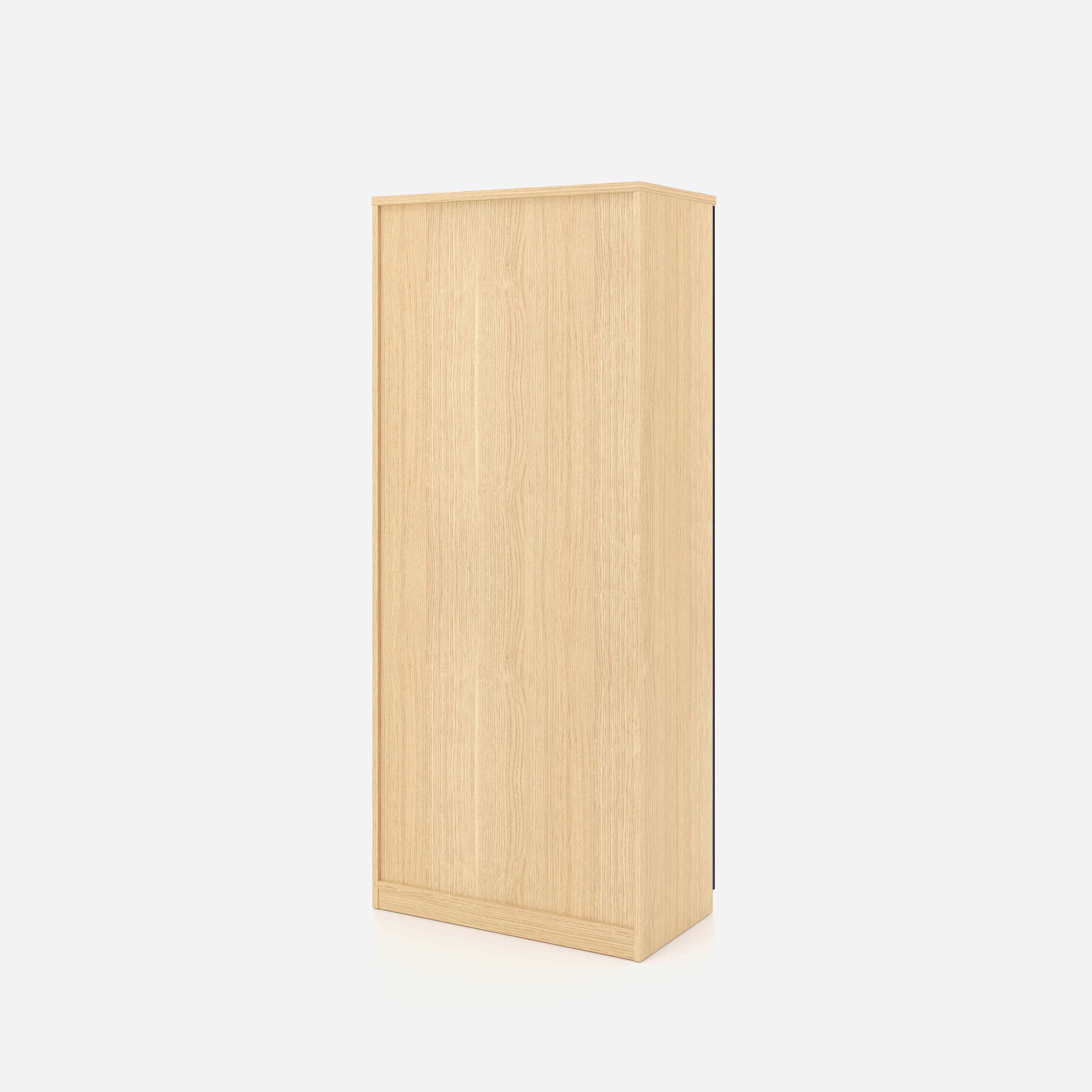 E10 Garderobenschrank D2